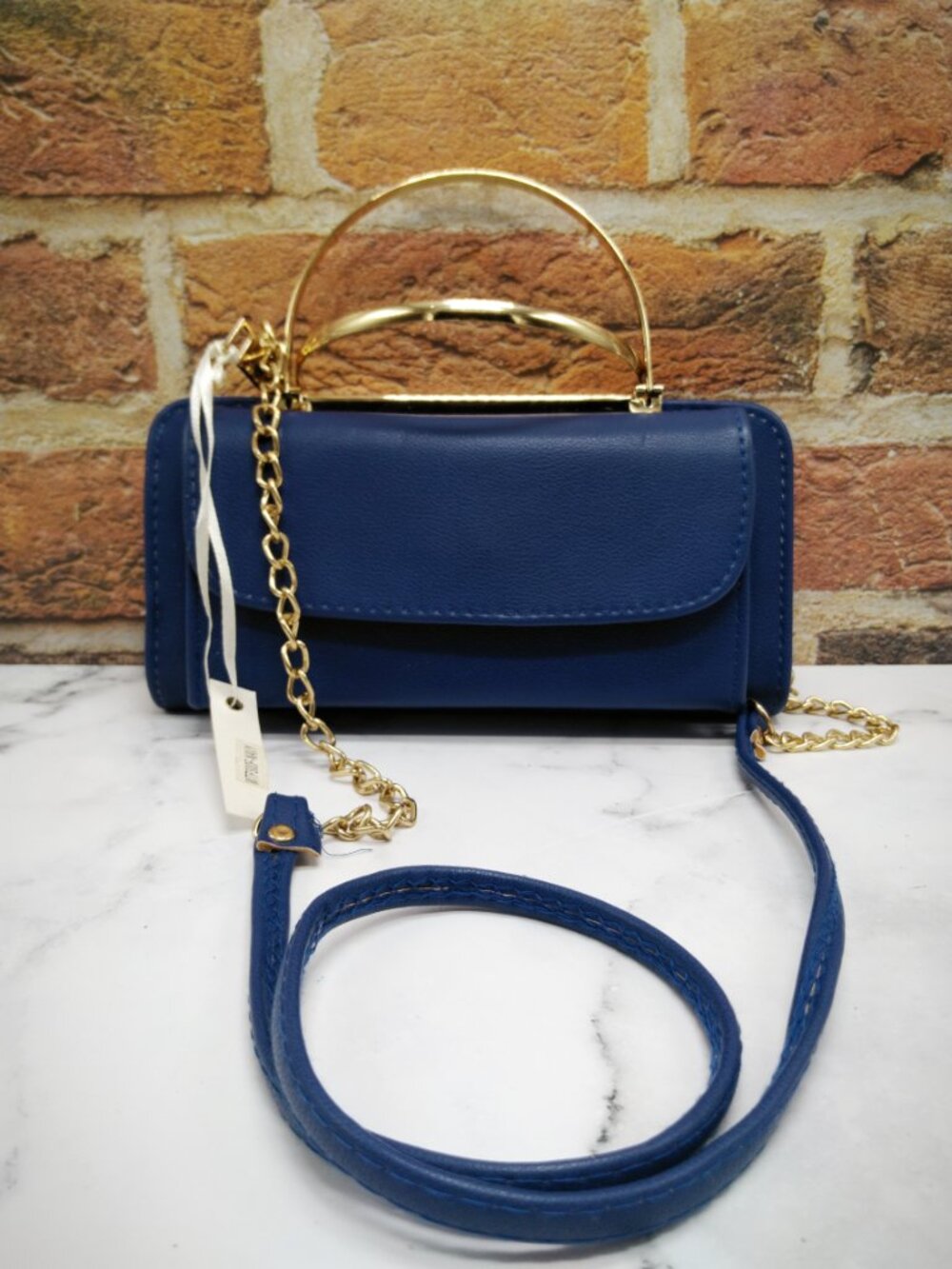 Love Trove Los Angeles Navy Blue Handbag Gold Top Handle Crossbody Bag